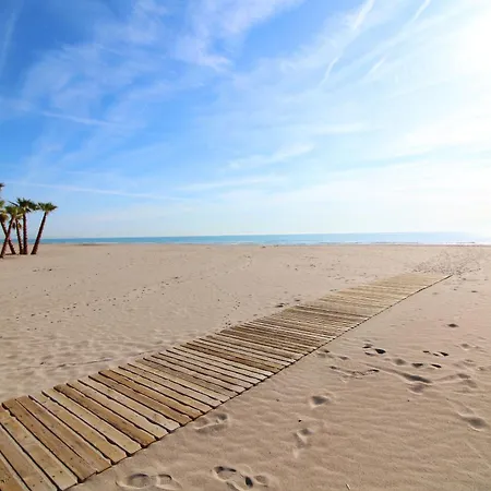 Global Properties, Con Terraza Y Piscina En La Playa De Canet *