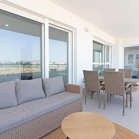 Global Properties, Con Terraza Y Piscina En La Playa De Canet